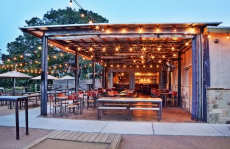 Where to Eat Outside in Austin